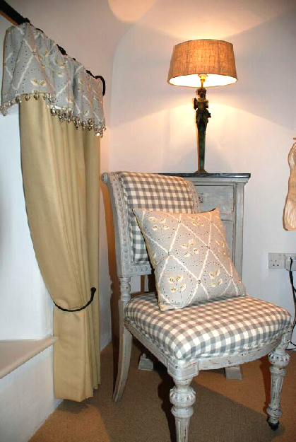 Furniture-upholstery-courses-at-Cranbrook-Interiors-Ascot-Berkshire